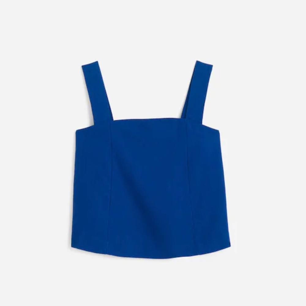 2 piece set in the color bright sapphire